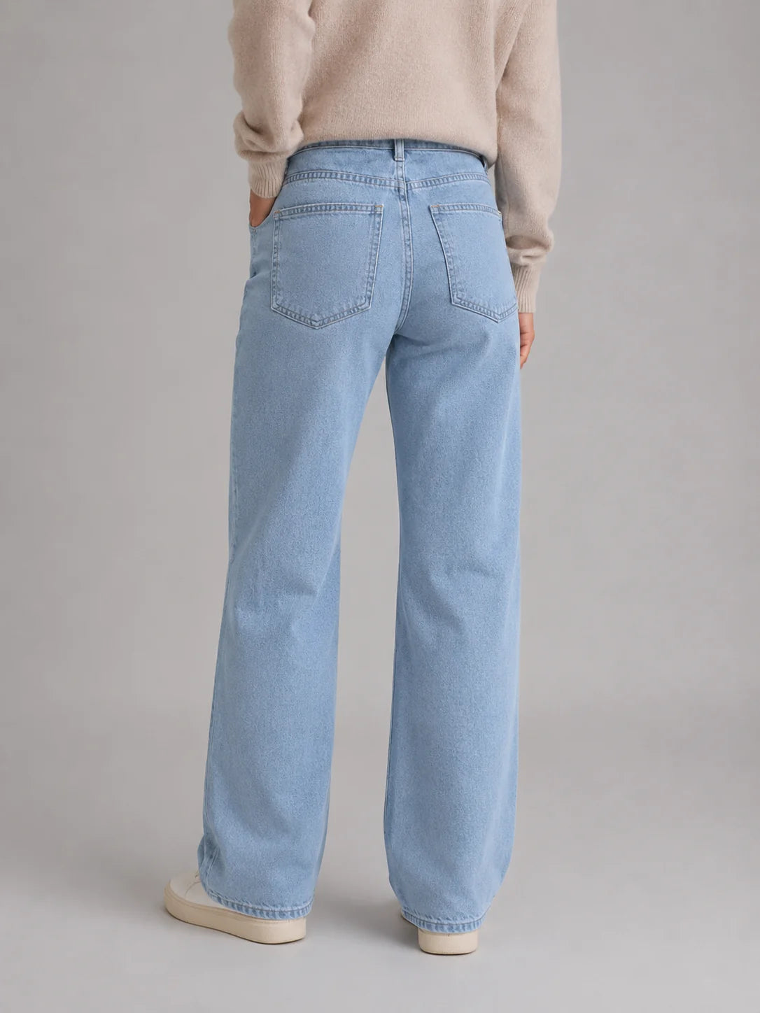 Nicole | Women's Jeans High-Waisted Wide-Leg Straight Denim Flattering Relaxed Casual Everyday Timeless Versatile Autumn Winter