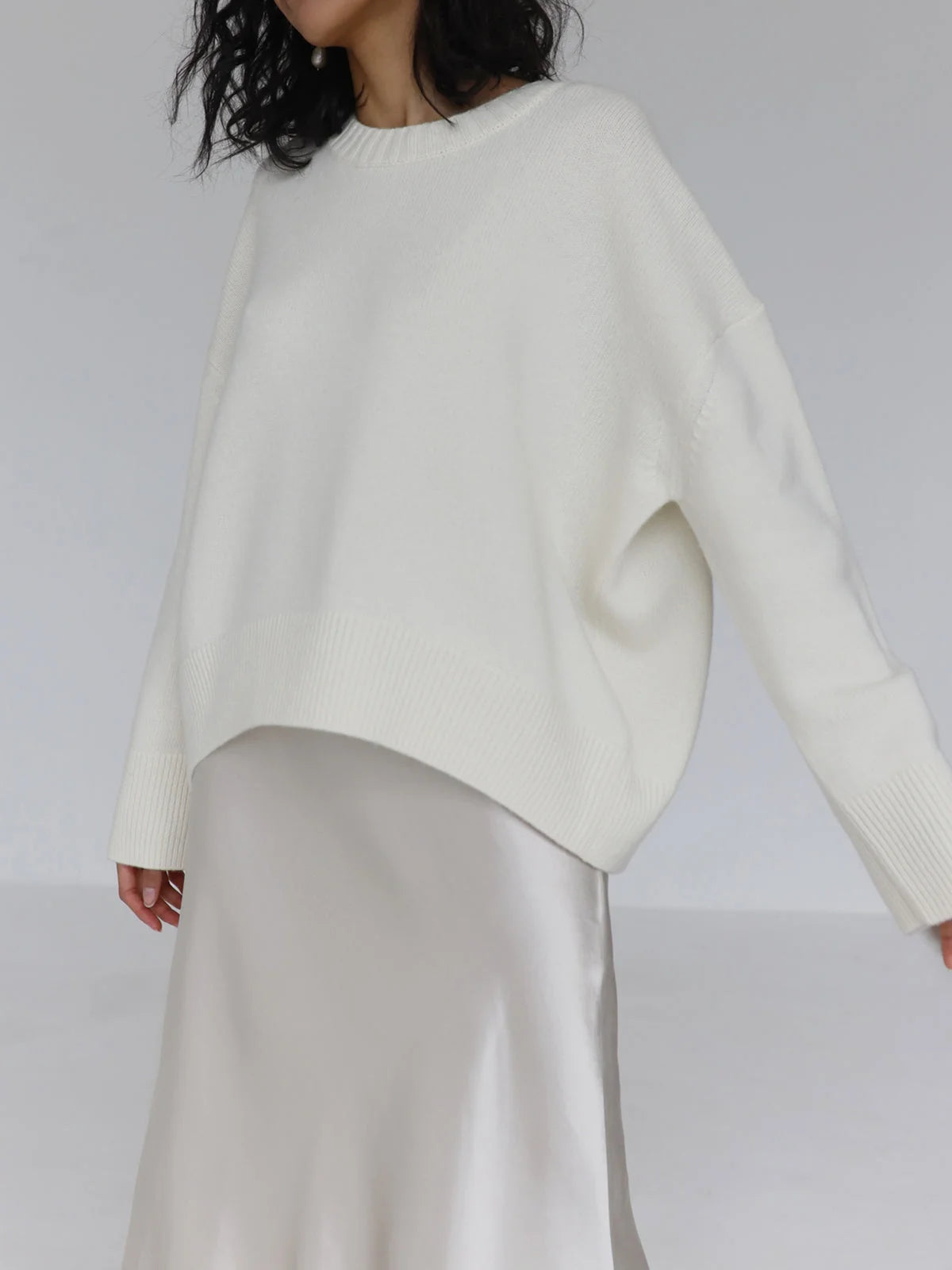 Mara | Women's Sweater Oversized Crewneck Knit Relaxed Soft Cosy Warm Layering Chic Casual Everyday Autumn Winter Knitwear Comfort