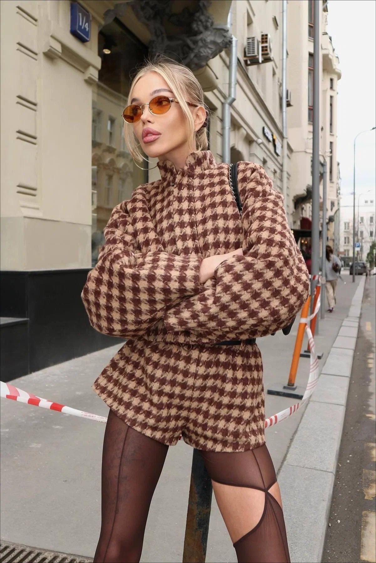 Kamryn | Women's Co-ord Set Houndstooth Zip Jacket Shorts Two-Piece Structured Patterned Chic Autumn Coordinated Statement