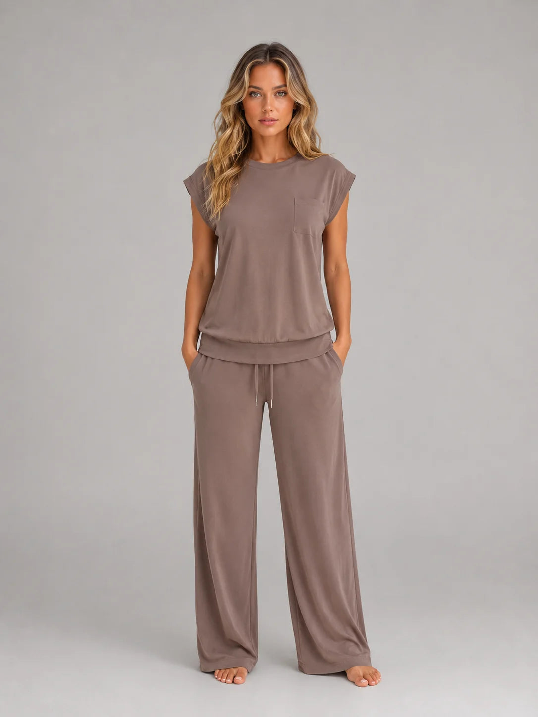 Rosa | Women's Lounge Set Relaxed T-Shirt Wide-Leg Trousers Two-Piece Soft Cosy Coordinated Comfort Loungewear Casual Everyday