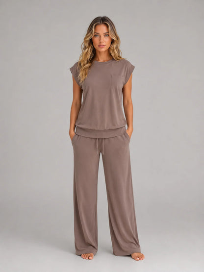 Rosa | Women's Lounge Set Relaxed T-Shirt Wide-Leg Trousers Two-Piece Soft Cosy Coordinated Comfort Loungewear Casual Everyday