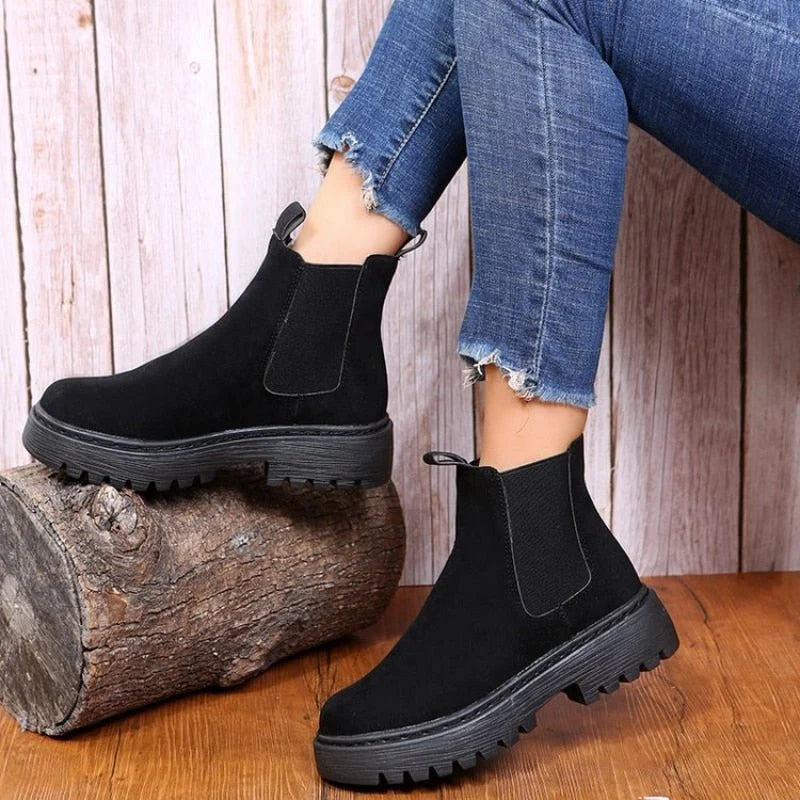 Madilyn | Women's Chelsea Boots Platform Slip-On Chunky Sole Structured Smart Casual Everyday Autumn Winter Statement Durable