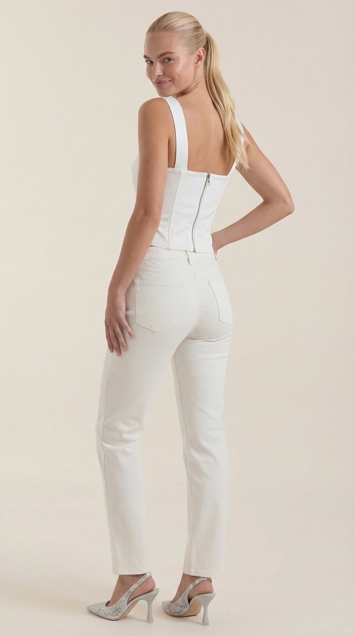 Women's Corset-Inspired Top with Square Neckline and Wide Straps