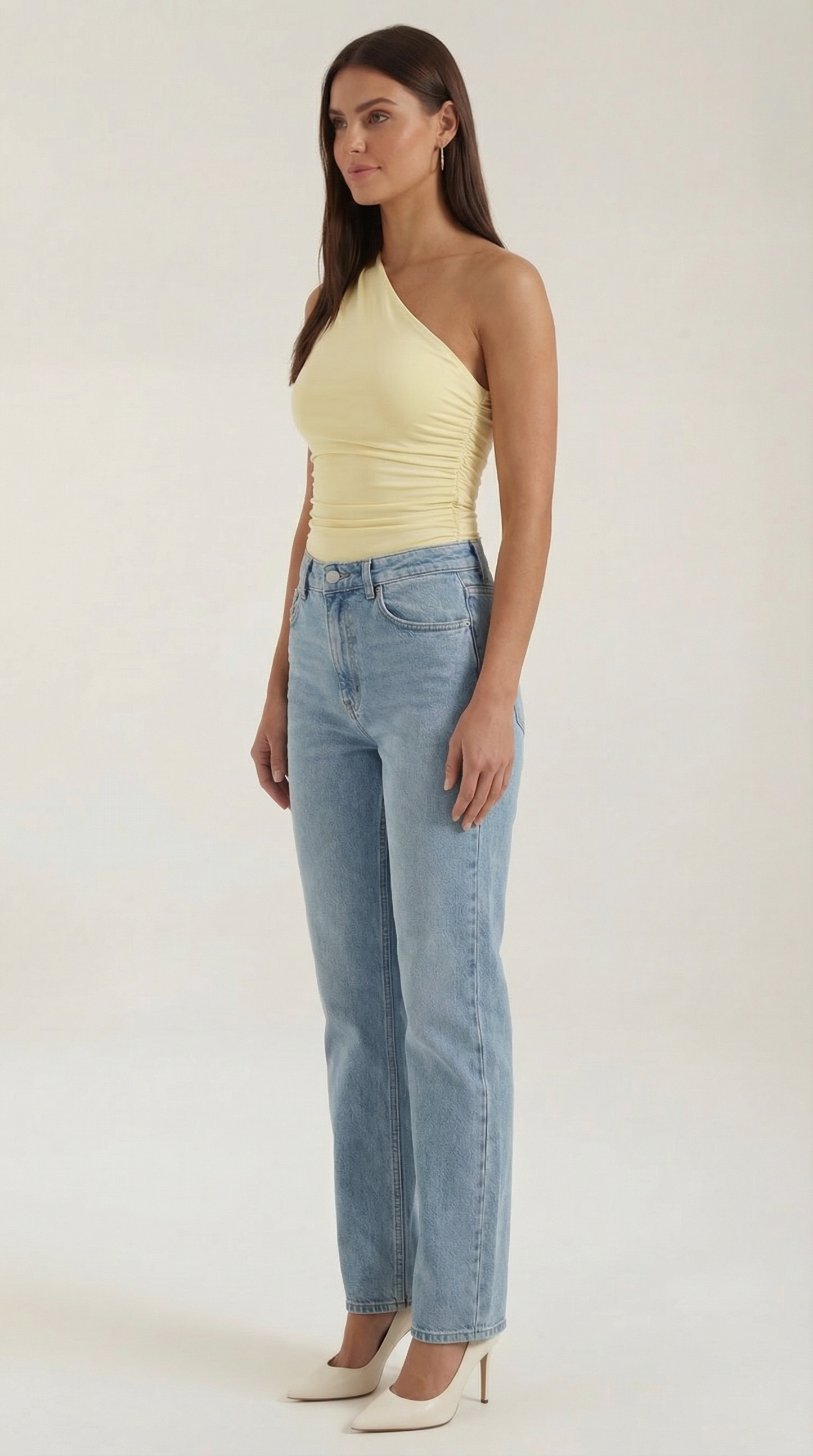 Women's Sleeveless One-Shoulder Top with Side Ruching and Fitted Cut