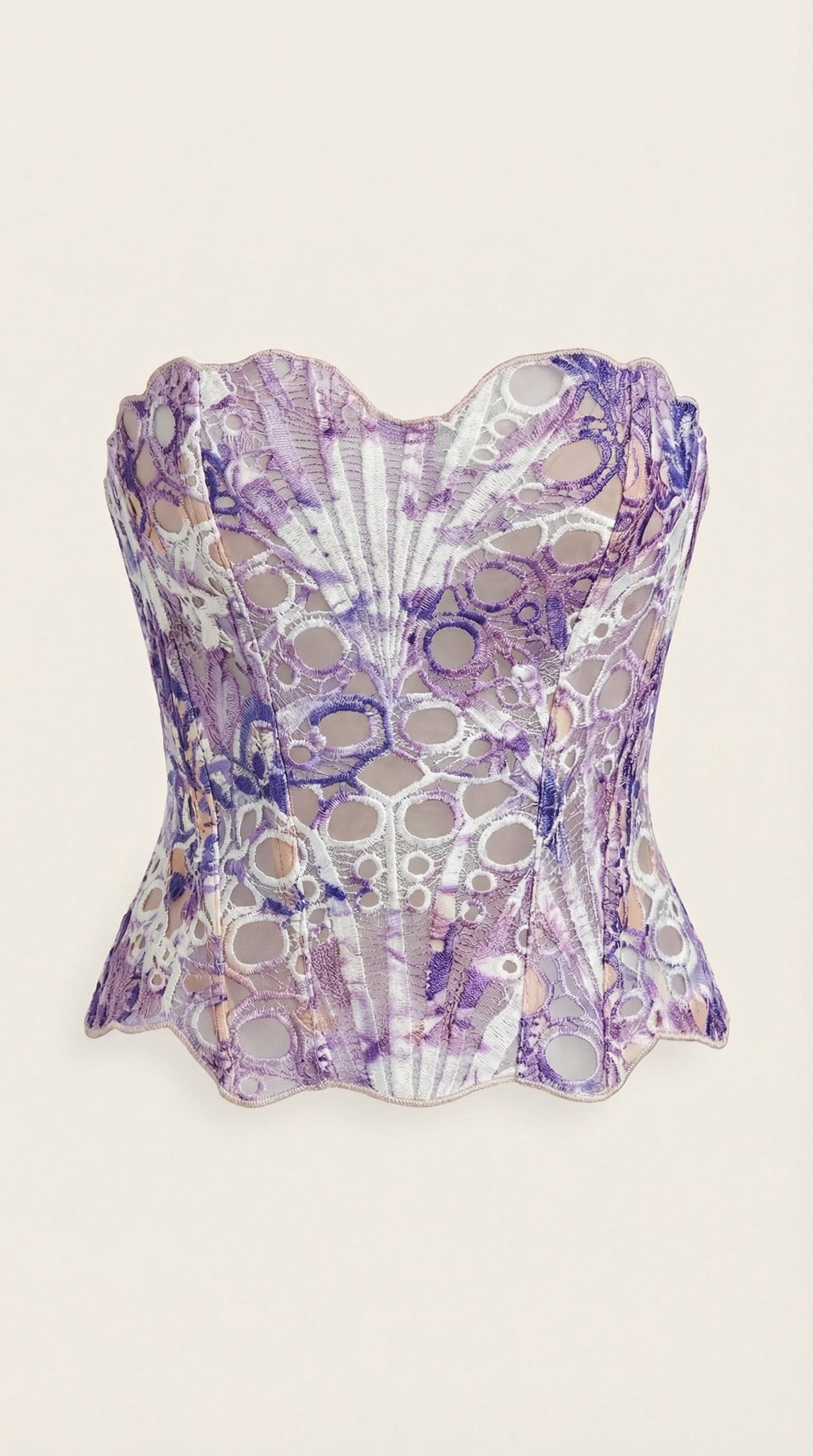 Women's Strapless Lace Corset Top with Heart Neckline and Structured Bodice