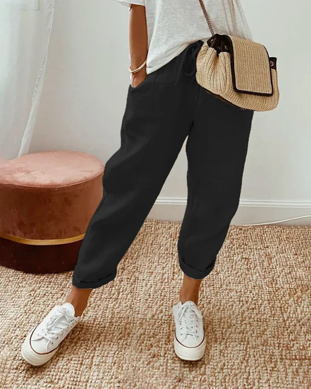 Women’s Relaxed Fit Tapered Ankle Pants