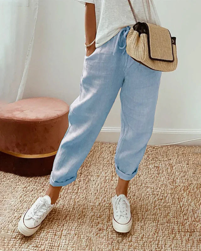 Women’s Relaxed Fit Tapered Ankle Pants
