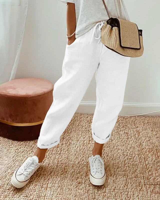 Women’s Relaxed Fit Tapered Ankle Pants