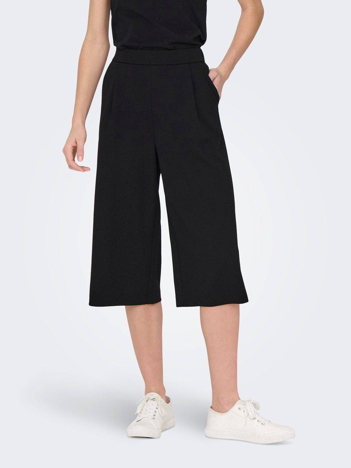 Women's Loose Fit Wide Leg Trousers