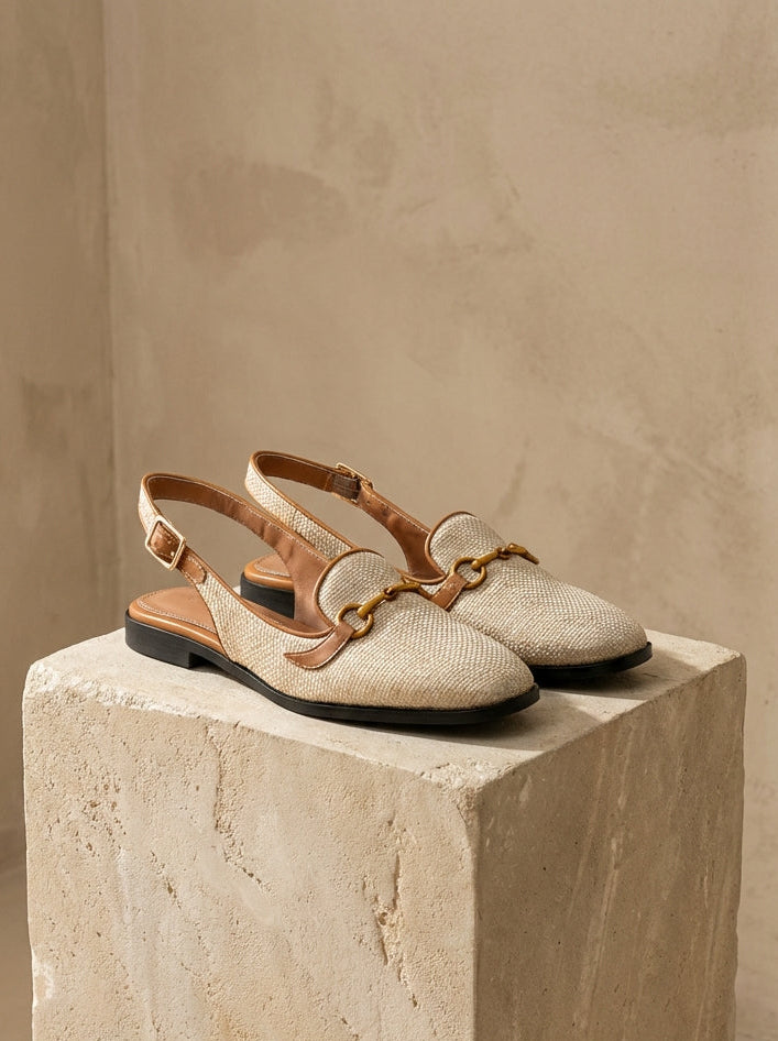 Women's Metallic Buckle Flat Sandals Chic Decor