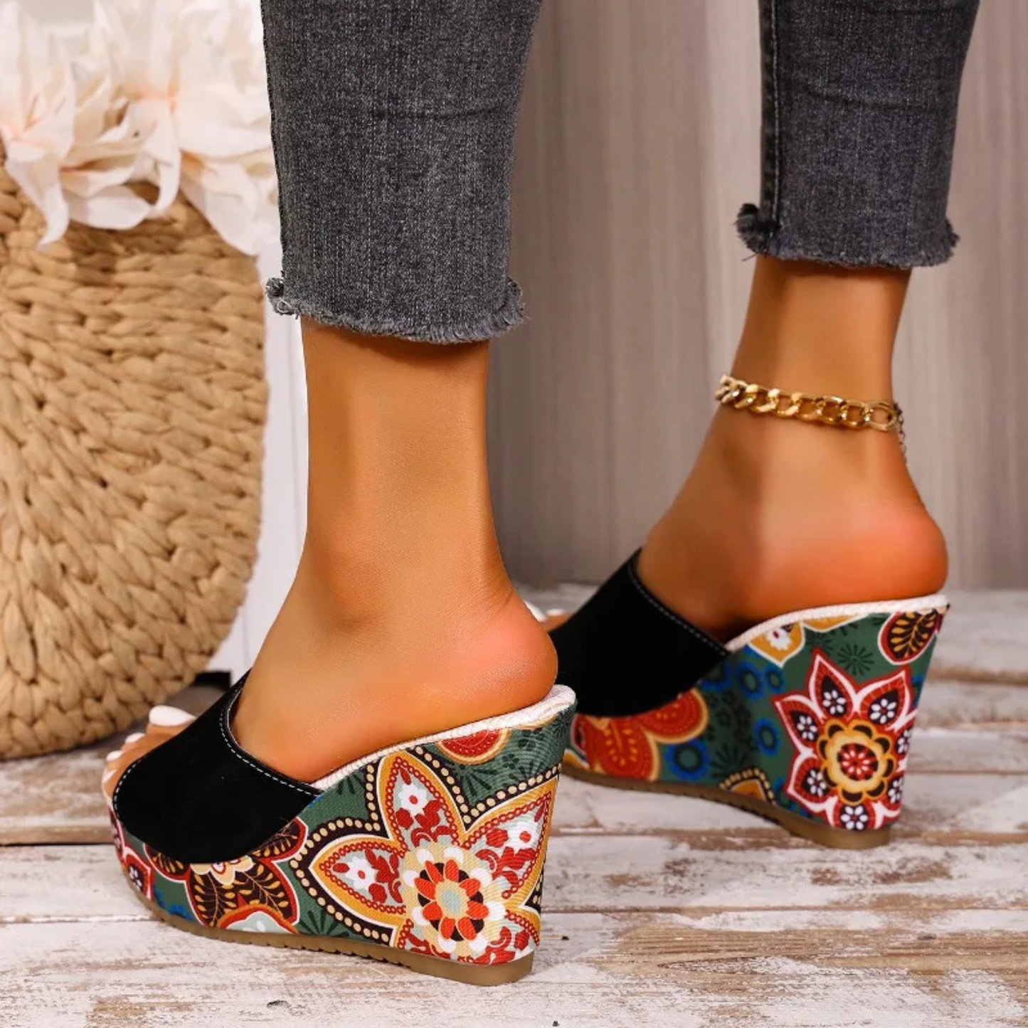 Women's Velvet Floral Wedge Slip-On Sandals